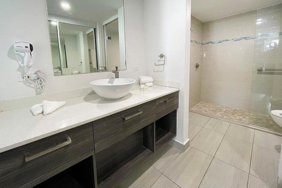 Mare St. Clair Hotel 산후안 외부 사진